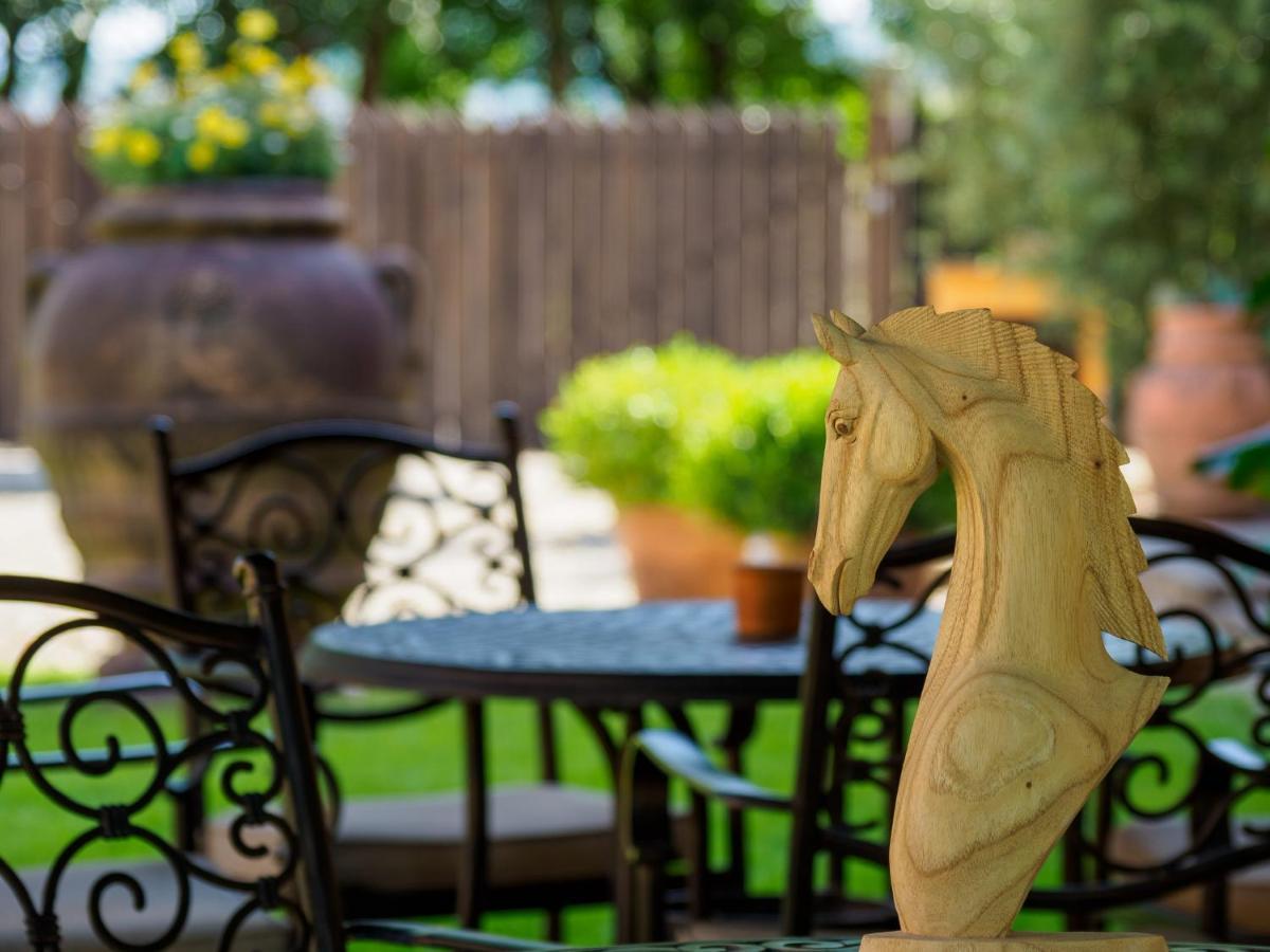 La Scuderia Casa Vacanze Guest House Арецо Екстериор снимка